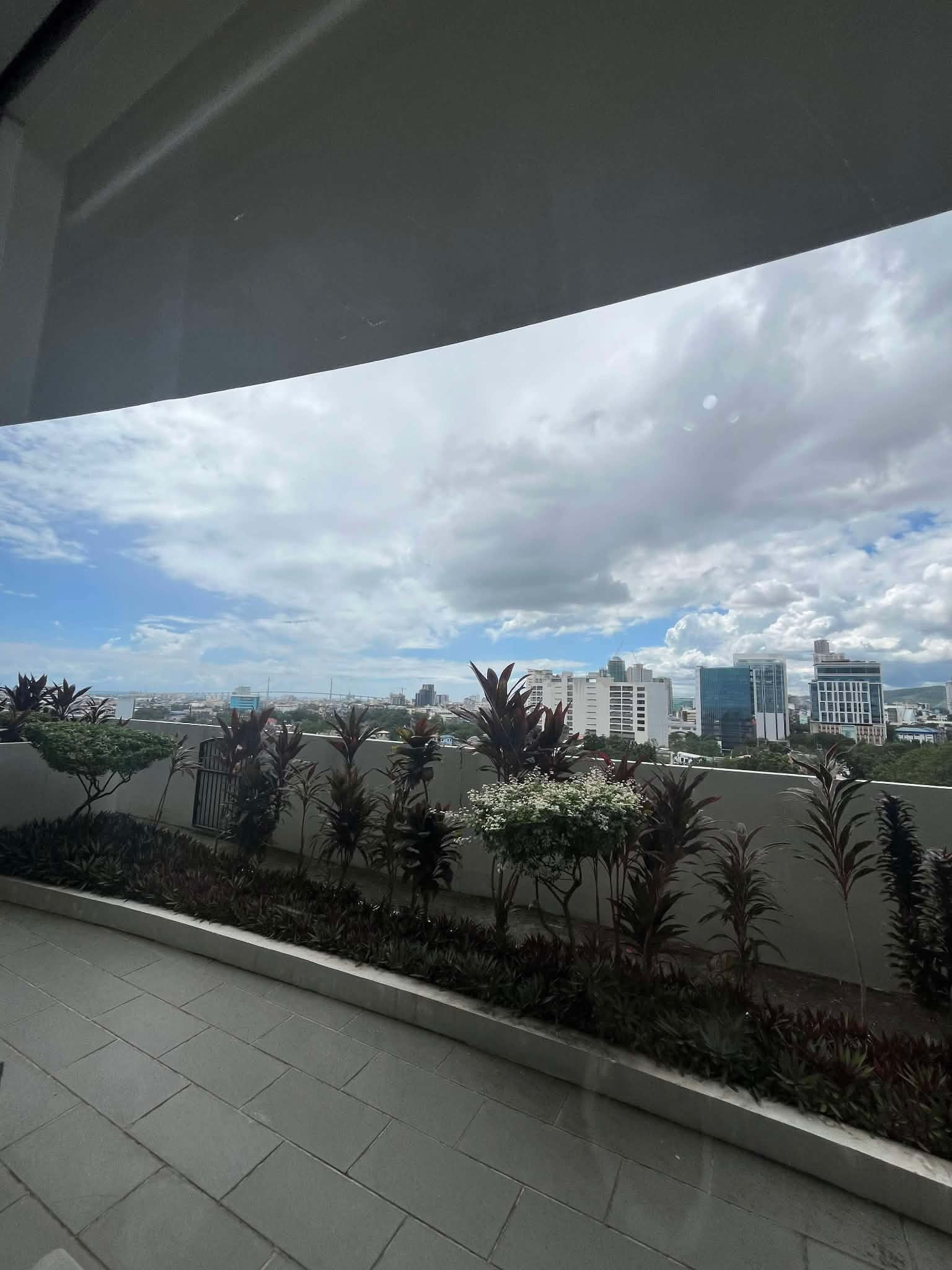 Calyx Residences Unit 9D — Private garden / lanai — view 3